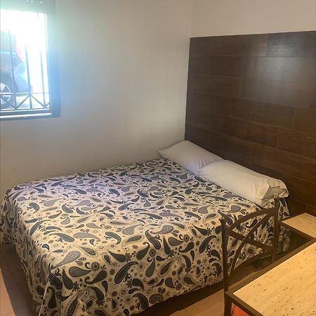 Hostal Sol โตเลโด ภายนอก รูปภาพ