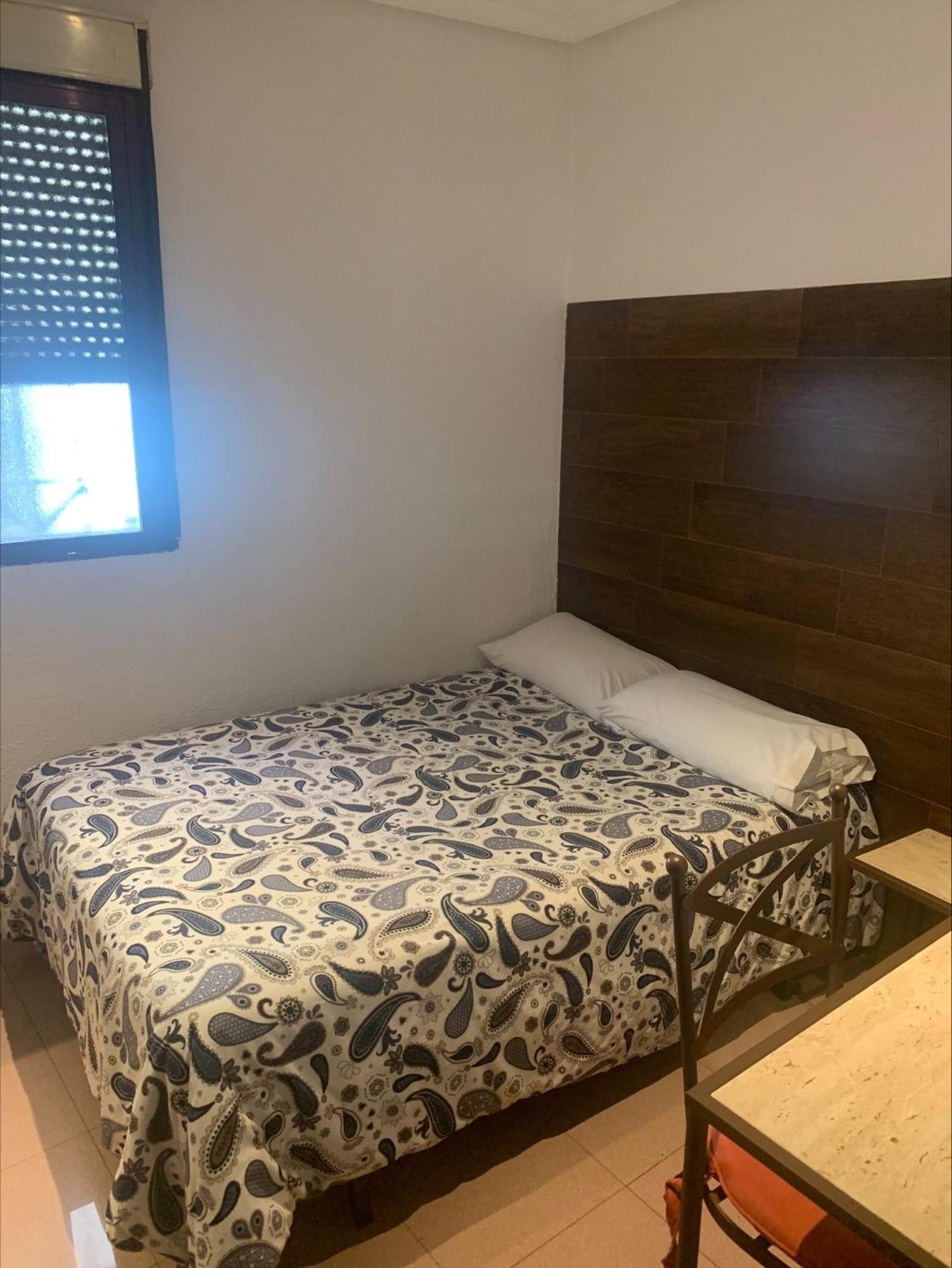 Hostal Sol โตเลโด ภายนอก รูปภาพ