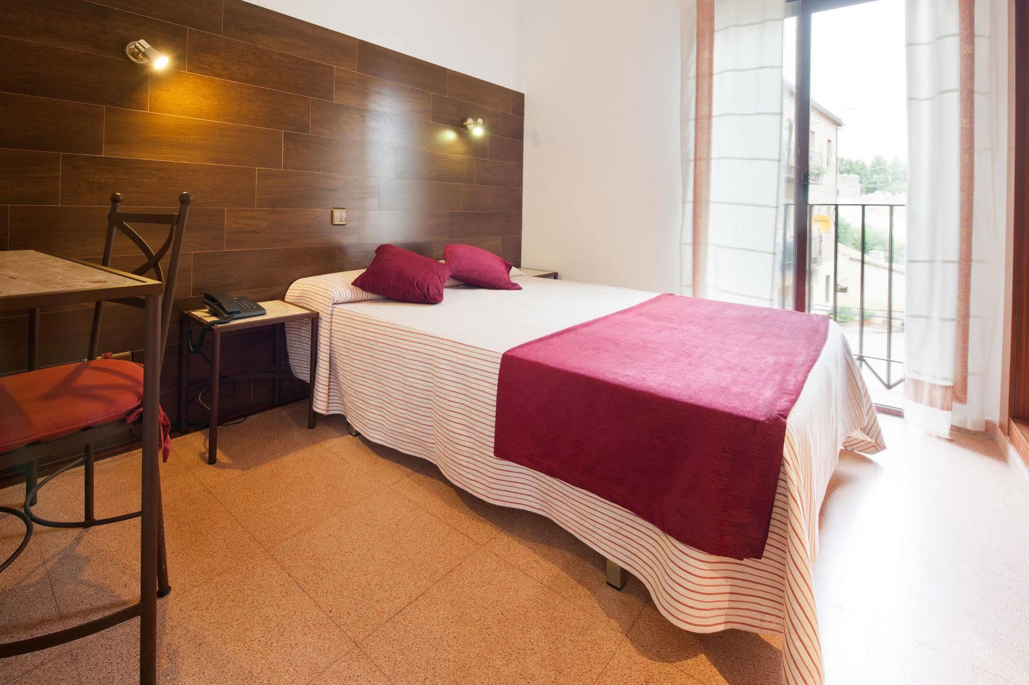 Hostal Sol โตเลโด ภายนอก รูปภาพ